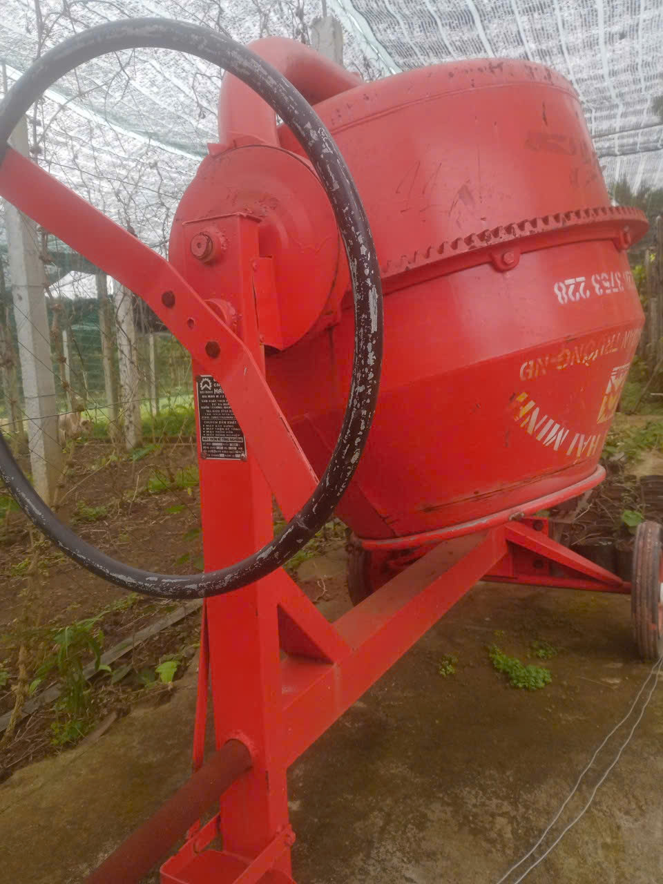 Máy trộn bê tông